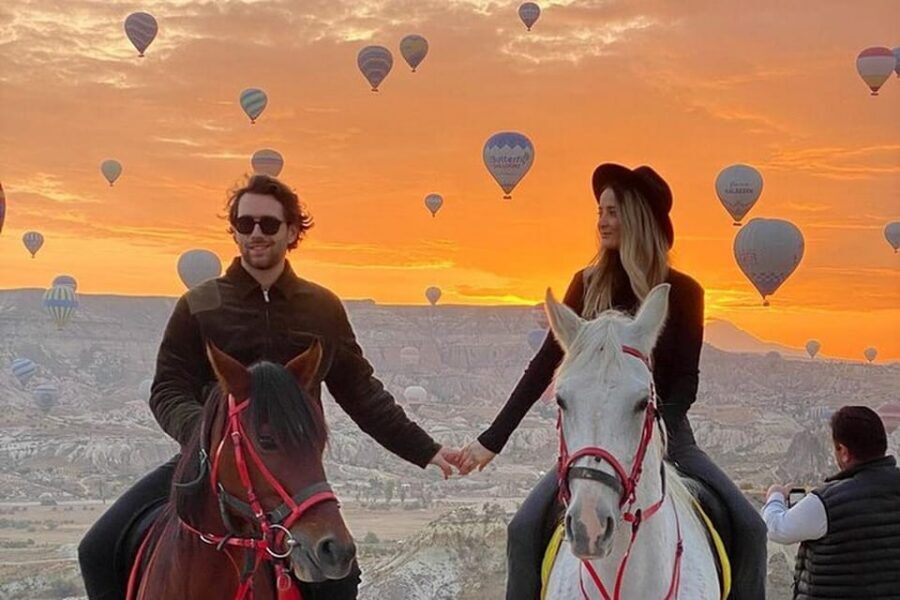 Cappadocia : Horse Riding Sunset Sunrise Daytime - From your hotel to the horse: how the 2-hour ride actually works