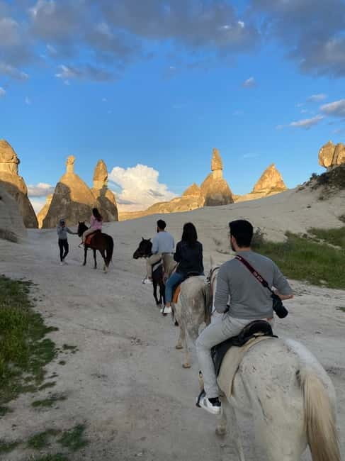 Cappadocia: Horse Riding Tour with Sunrise or Sunset Options - What to Wear (And What to Skip) for a Rain or Shine Ride