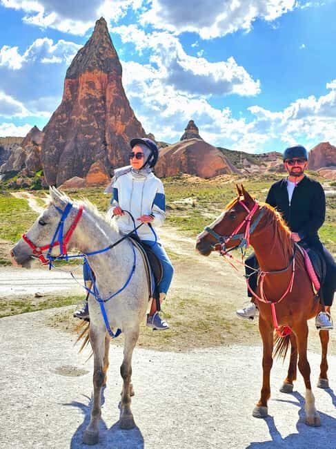 Cappadocia : Horseback riding with fantastic view - Balloon-Over-Cappadocia Moments From the Saddle