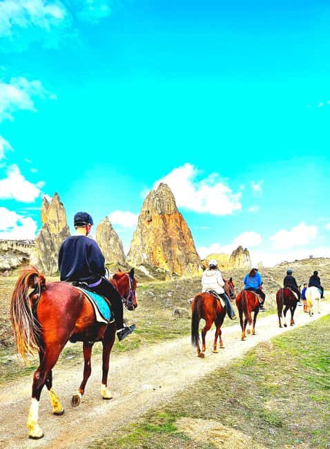 Cappadocia : Horseback riding with fantastic view - The Ride Itself: Experience Levels, Safety, and Getting Better in the Saddle