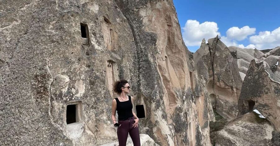 Cappadocia: Instagram Highlights Hiking Tour - Stop: Rose Valley pigeon houses and color you can frame fast