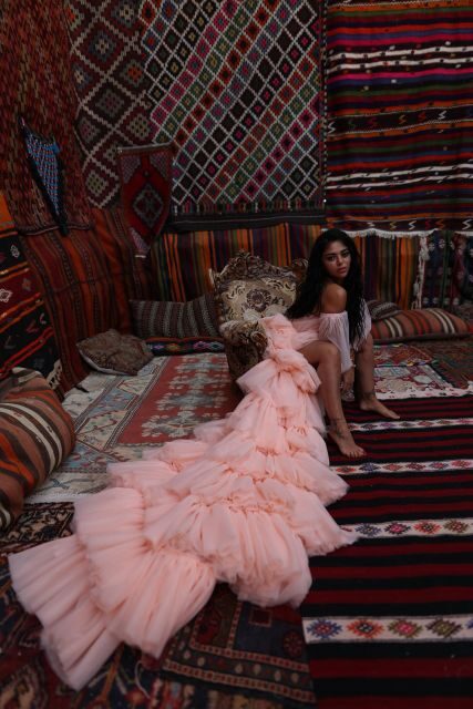 Cappadocia: Photo Shooting With Flying Dress & Carpet House - The big takeaway: you’re buying a storybook photo set