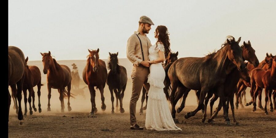 Cappadocia: PhotoShoot with Balloons. Flying Dress included. - Valley of Love at sunrise: where the poses land best