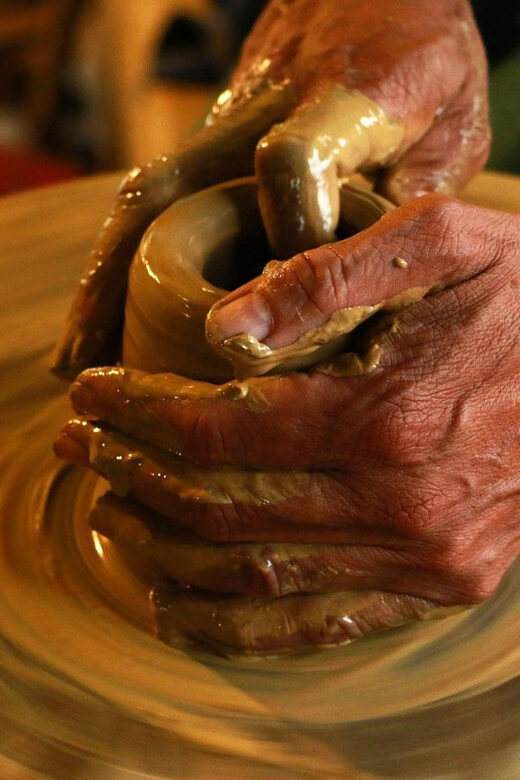 Cappadocia: Pottery Experience - Watch and then Try - Instructor energy in English and Turkish: where the experience can shine or feel rushed