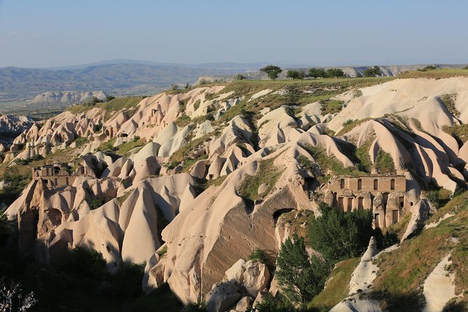 Cappadocia PRIVATE TOUR, All in One Day ,with guide( ENG-Portguse - Göreme Open Air Museum: cave churches and frescoes (and what you pay)