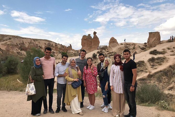Cappadocia Red (North) Daily Tour with Lunch and Tickets! - Guide Quality, Group Size, and How the Day Stays Pleasant