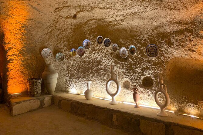Cappadocia Red Tour with Hotel Pick-up & Drop-Off, All-Inclusive - Avanos pottery: hands-on time in a workshop town