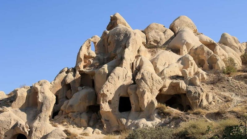 CAPPADOCIA RED TOUR WITH LUNCH - Pickup and ride rhythm: how the tour keeps you moving