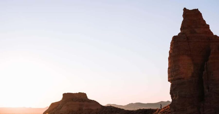 Cappadocia: Rose and Red Valley Hiking Tour - Narrow canyons, rocky paths, and climb-your-way-up views