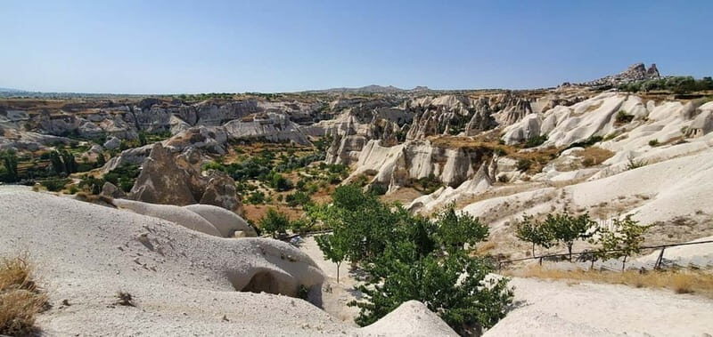 Cappadocia: Shared/Private Tour with Lunch - Beyzade Kuruyemiş: quick photo break with a culture dose