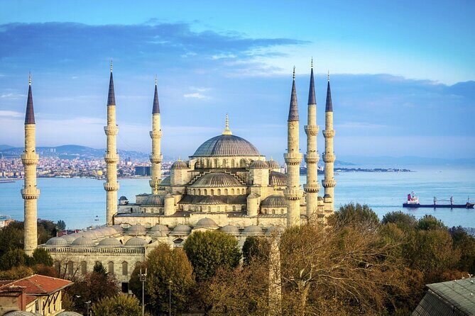 Constantinople to Istanbul - Full-Day Small Group Tour - Istanbul’s historic peninsula, mapped in plain terms