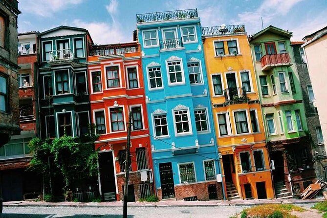 Contemporary Art Walk: Istiklal Street, Modern Art Museums - Stop 2: SALT Galata’s Free Entry Inside an Ottoman Bank Building