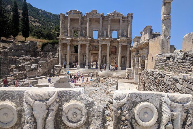 Daily Ephesus & House of Virgin Mary from Istanbul - Small Group - Price and logistics: what $860 covers, and what it doesn’t
