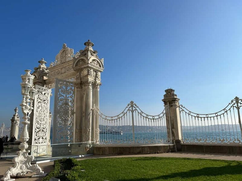Dolmabahce Palace & Harem Fast-Track Entry with Audio Guide - Audio Guide Device: Your Best Tool for Understanding What You See