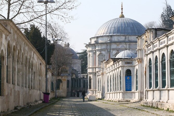 Dolmabahce Palace & Uskudar(Asian Side) Afternoon Tour - Getting your money’s worth from a $276.57 afternoon