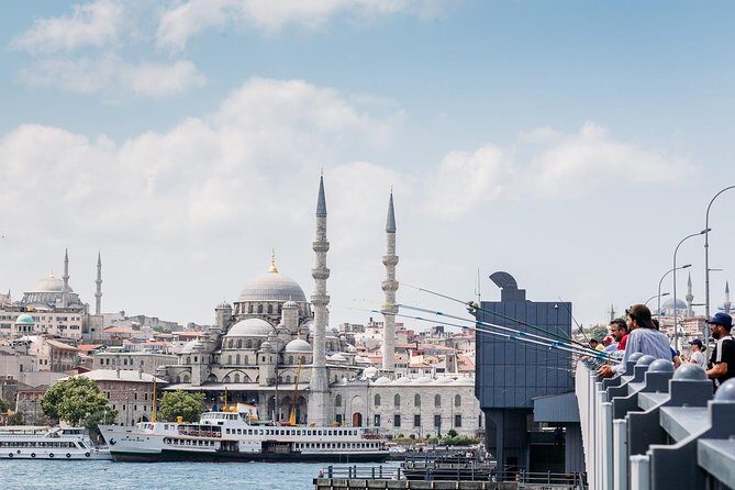 Dolmabahçe Palace with Bosphorus Cruise - A full Istanbul day, organized for less stress