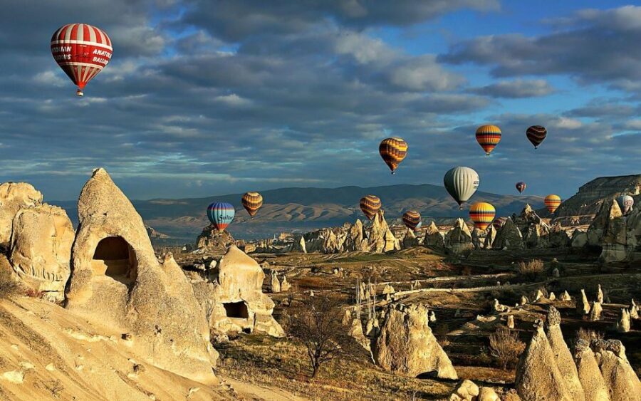 Early Morning Sunrise Hot Air Ballooning Tour of Cappadocia - Price and Value: Is $566 Actually Fair for This Morning?