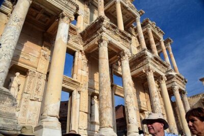 Ephesus Day Trip from Istanbul by plane - Sultanahmet District: a free-ticket warm-up before the ruins