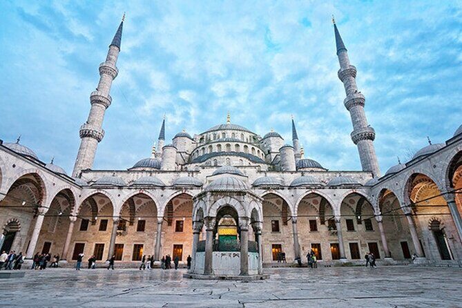 Exclusive Istanbul Old City Tour: Best Stories with Dr. Sib - Blue Mosque (Sultan Ahmed Mosque) and the Stories Hiding in the Details