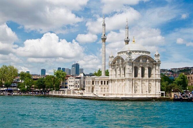 Exclusive Luxury Yacht Bosphorus Sightseeing Cruise in Istanbul - Fatih Sultan Mehmet Bridge and crossing the strait’s second big moment