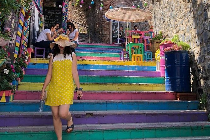 Fener and Balat - Old Greek & Jewish Quarter - Stop 2: Balat streets, Ottoman houses, and the steps that steal the show