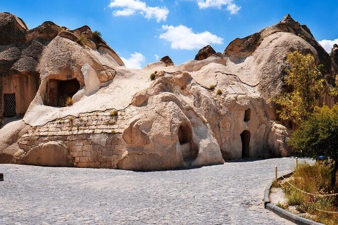 Footsteps of Early Christians - Private Cappadocia Day Tour - One day, two cities: how the Istanbul flight shapes your schedule
