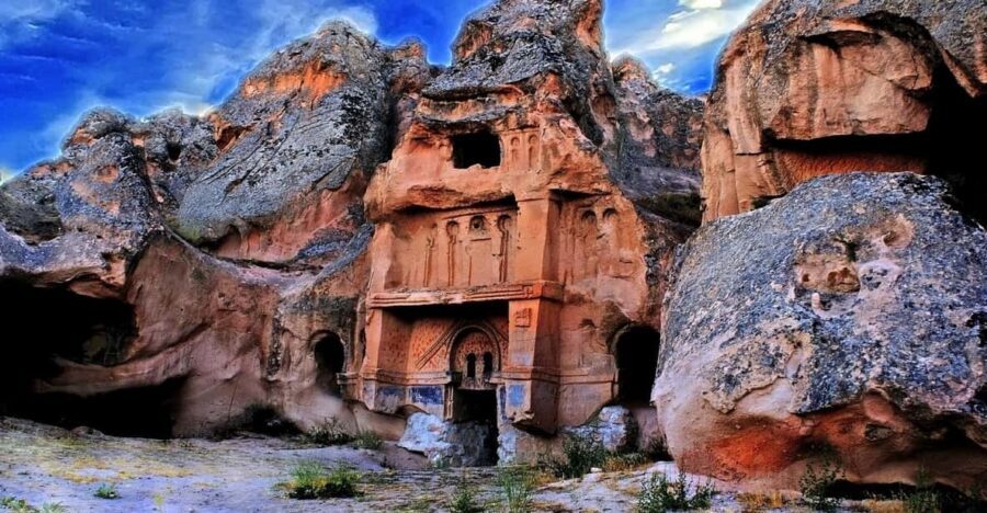 From Istanbul: 10-Day Turkey Tour & optional Hot Air Balloon - Pamukkale’s Cotton Steps and the Seljuk Stop at Sultanhan