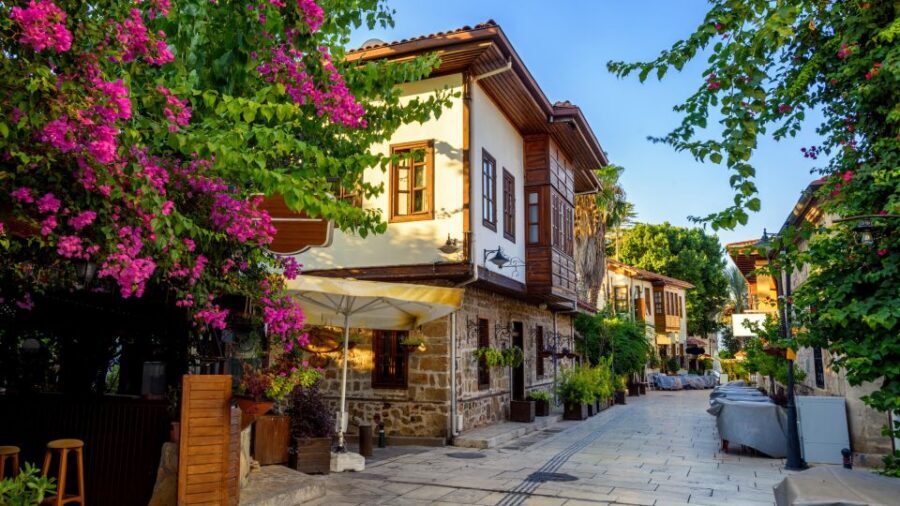 From Istanbul: 12-Day Turkey Highlights Tour with Lodging - Istanbul classics, then a coast-to-rocks road trip