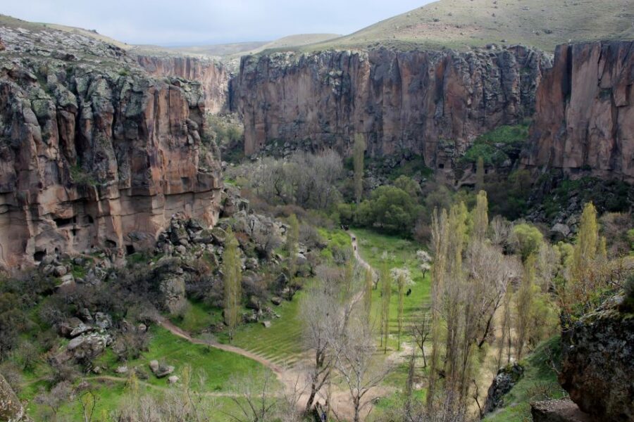 From Istanbul: Cappadocia Highlights 2-Day Tour with Balloon - Craft Stops That Actually Teach Something: Avanos Pottery and Beyond
