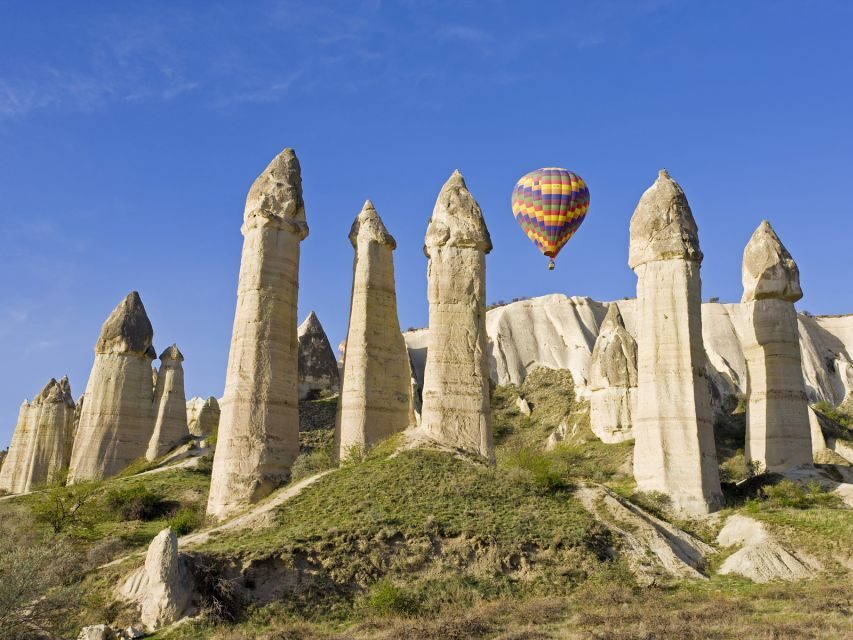 From Nevşehir: Cappadocia Highlights Trip w/ Lunch & Pickup - Pigeon Valley and Monk’s Valley: stone-carved refuges up close