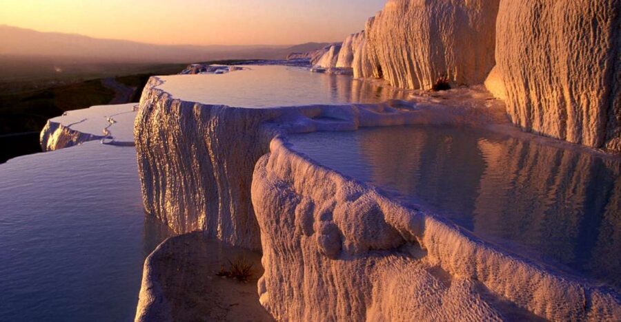 From Selcuk/Kusadasi/Izmir: Pamukkale Full-Day Tour - From Selcuk and Kusadasi to Pamukkale: the long-day logistics that matter