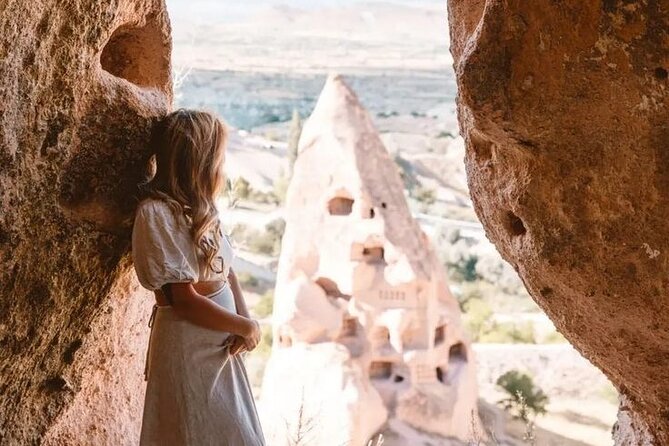 Full Day Cappadocia Red Tour Small Groups - Lunch at Uçhisar: a built-in break that keeps the day sane