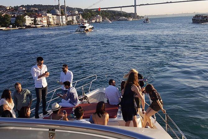 Full-Day Istanbul Tour with Bosphorus Sightseeing Cruise - How the Tour Group Size Changes the Whole Day