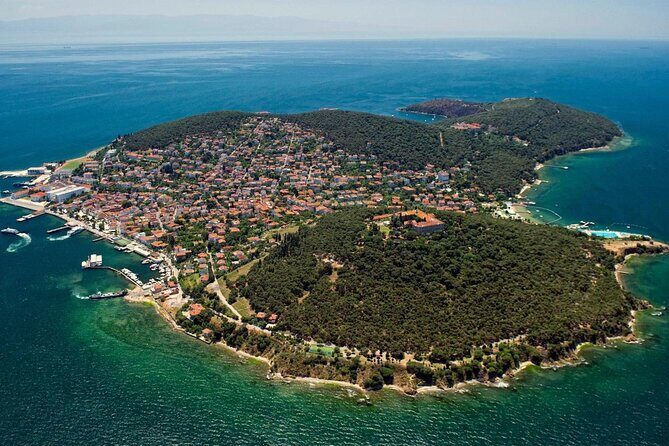 Full-Day Princes Island Tour with Lunch from Istanbul - Should you book this Princes Islands full-day tour?