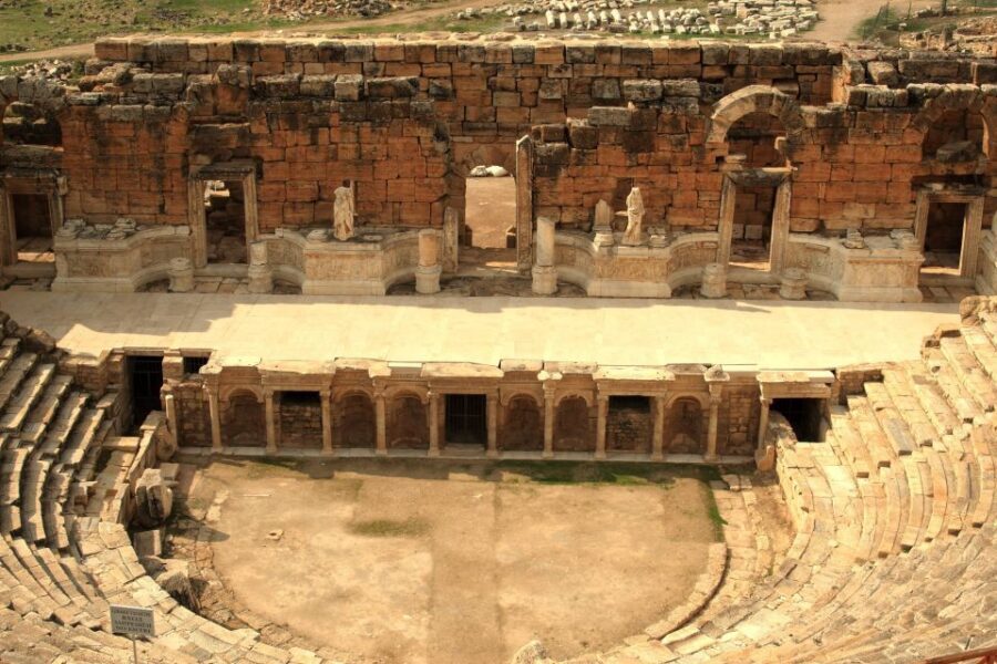 Full-Day Private Pamukkale and Hierapolis Tour from Istanbul - Why flying makes Pamukkale and Hierapolis work in one day
