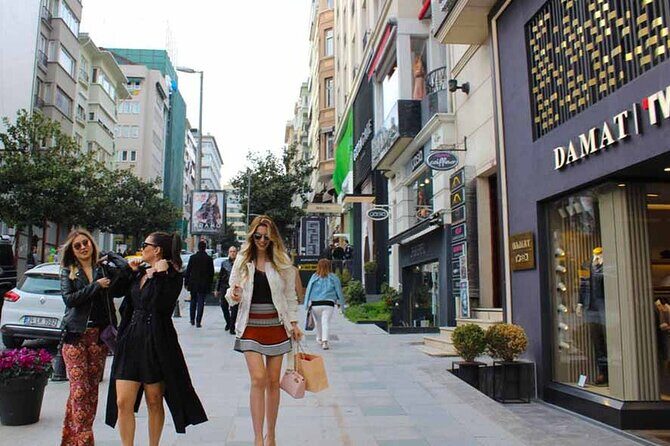 Full-Day Private Shopping Tour in Istanbul - The real value: an English-speaking guide who helps you shop smarter