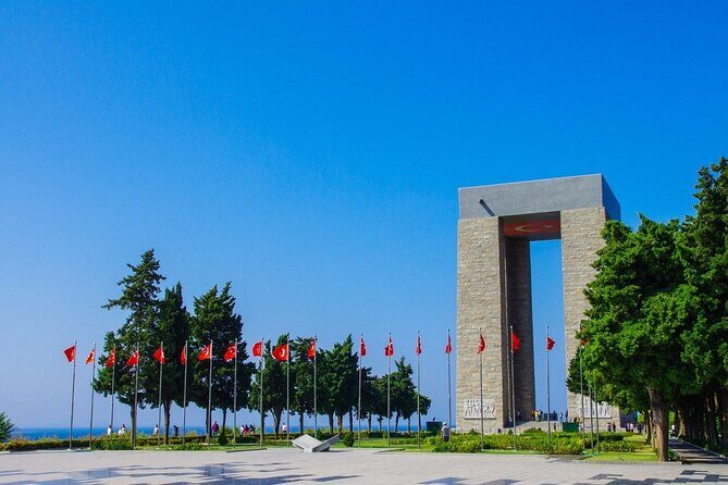 Full-Day Private Tour for Gallipoli from Istanbul - Entering the Gallipoli Peninsula: memorial stops that set the tone