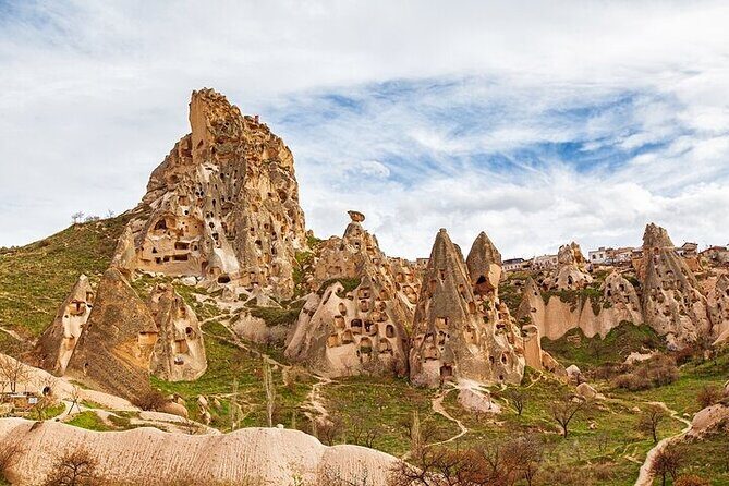 Full Day Private Tour in Cappadocia (local guide/driver) - Stop 4: Avanos pottery break you can try