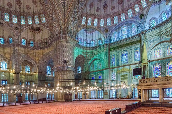 Full-Day Small-Group Guided Tour to Famous Mosques in Istanbul - Why this Istanbul mosque day feels efficient