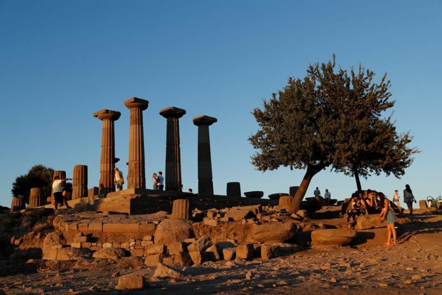 Full-Day Troy Tour From Istanbul - Lunch in Ecebat With Dardanelles Views