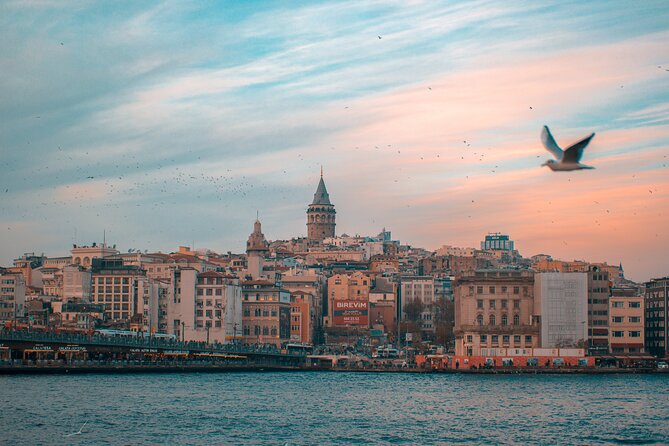 Galata Walking Tour: Galata Tower, Galata Bridge, Fener & More - Kamondo Stairs and Galata Bridge: built-in photo stops