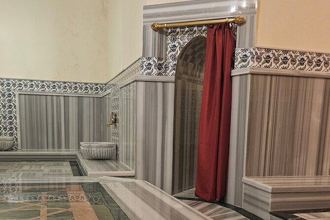 Gedikpasa Historical Turkish Bath Experience in Istanbul - The Gender-Separated Setup: Comfortable Care, Practical Boundaries