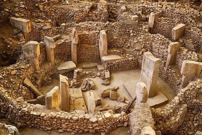 Gobekli Tepe & Mountain Nemrut Tour-2 Days 1 Night From Istanbul - Karakuş Tumulusu, Cendere Bridge, and Arsemia: the perfect warm-up