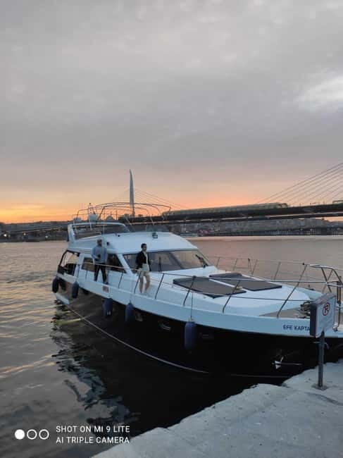 Golden Horn and Bosphorus Sunset Tour Stop at Anatolian Side - The Asian side stop (Anatolian side): making the cruise feel more than sightseeing