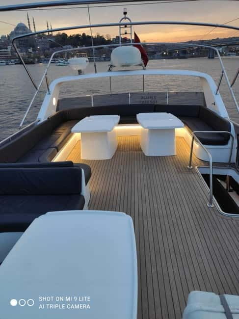 Golden Horn and Bosphorus Sunset Tour Stop at Anatolian Side - Tips to make sunset work in your favor