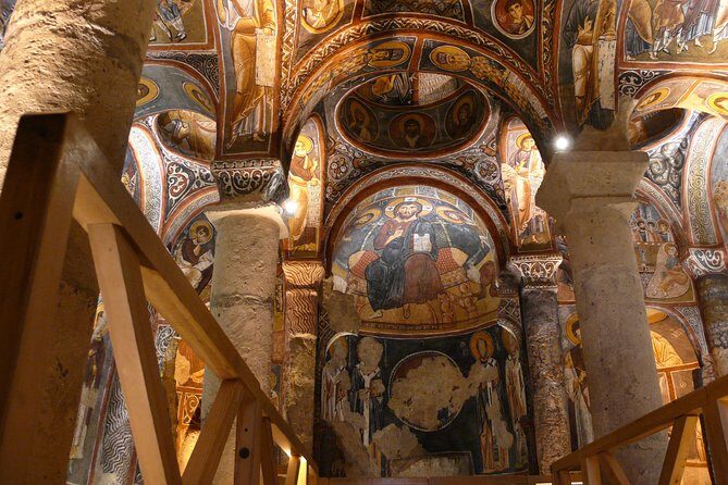 Göreme And Hidden Paradise RED TOUR - Avanos Lunch and Terra-Cotta Craft That You Can Actually See