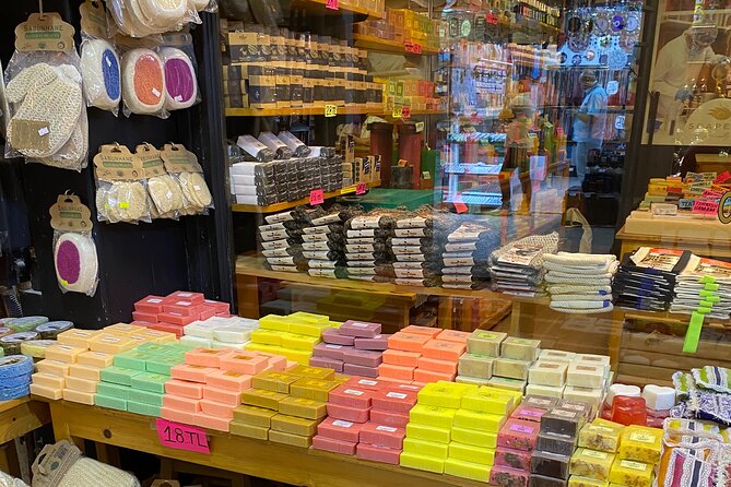 Grand Bazaar Through the Alleys - Price and value: $200 per group for up to 12