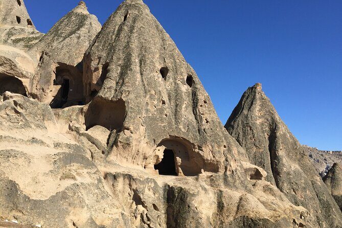 Green Tour: Cappadocia’s Emerald Depths & Underground Secrets - Onyx Stop: Sultanite Color-Changing Demo and Real Shopping Time