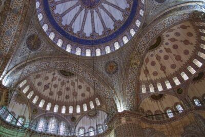 Guided Hagia Sofia, Blue mosque, Basilica Cistern skip lines tour - Hagia Sophia: the 1,500 years you can actually follow