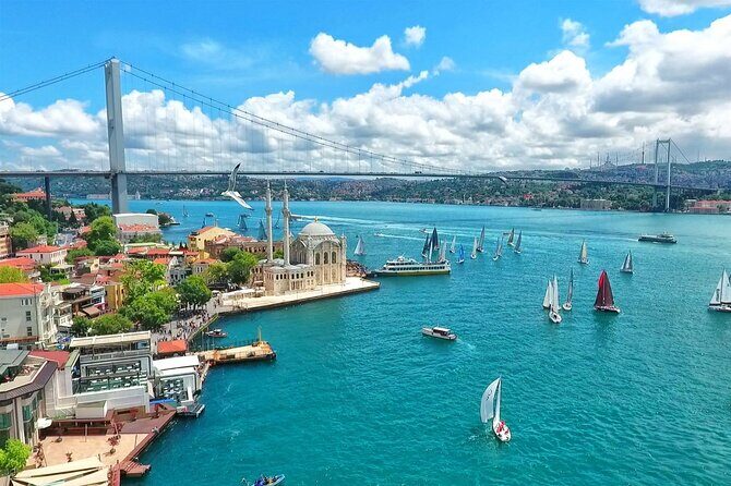 Hagia Sophia, Bosphorus cruise, Blue Mosque, Guided - Small Group - Hippodrome Stops: Konstantinople’s Old Crowd in 30 Minutes